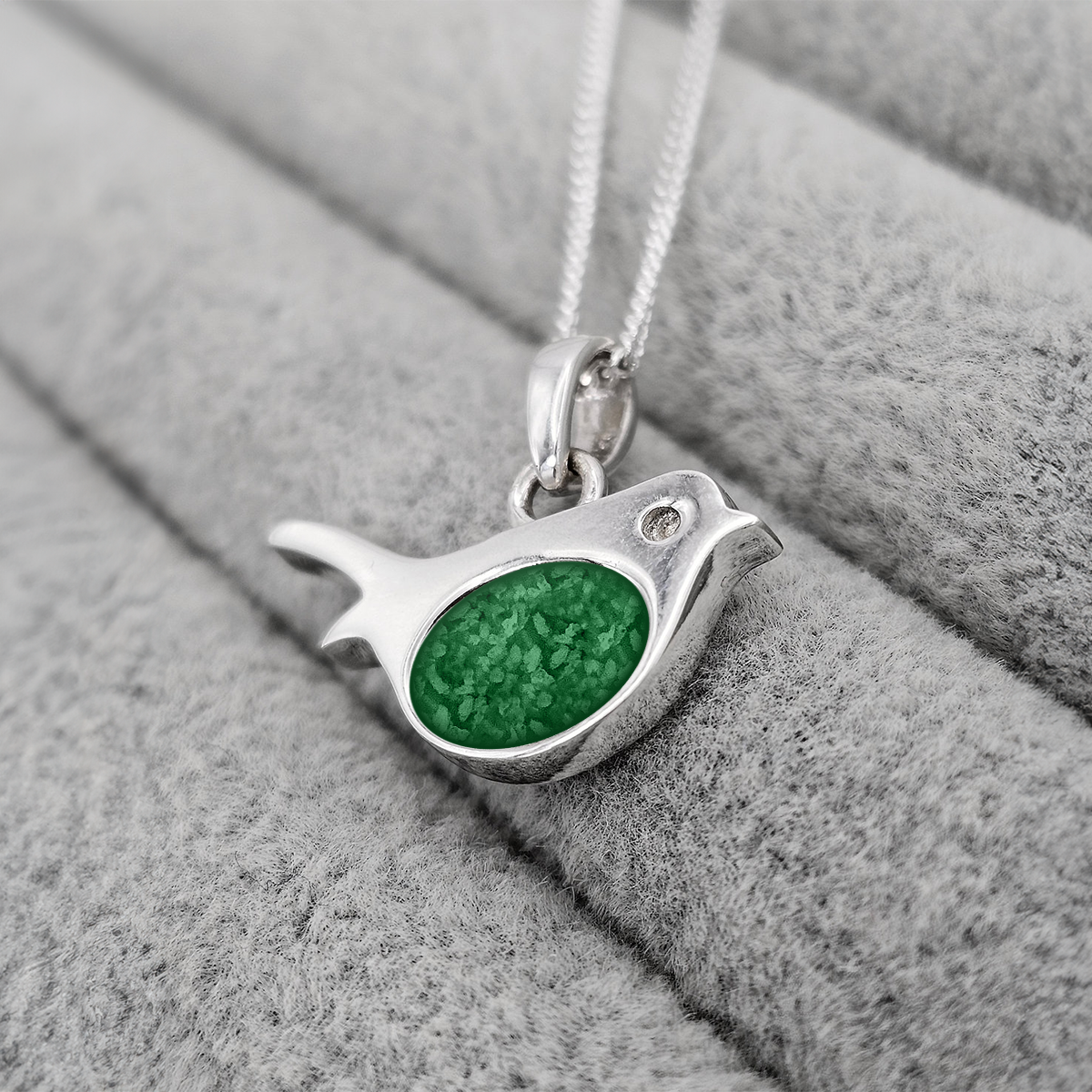 EMERALD GREEN