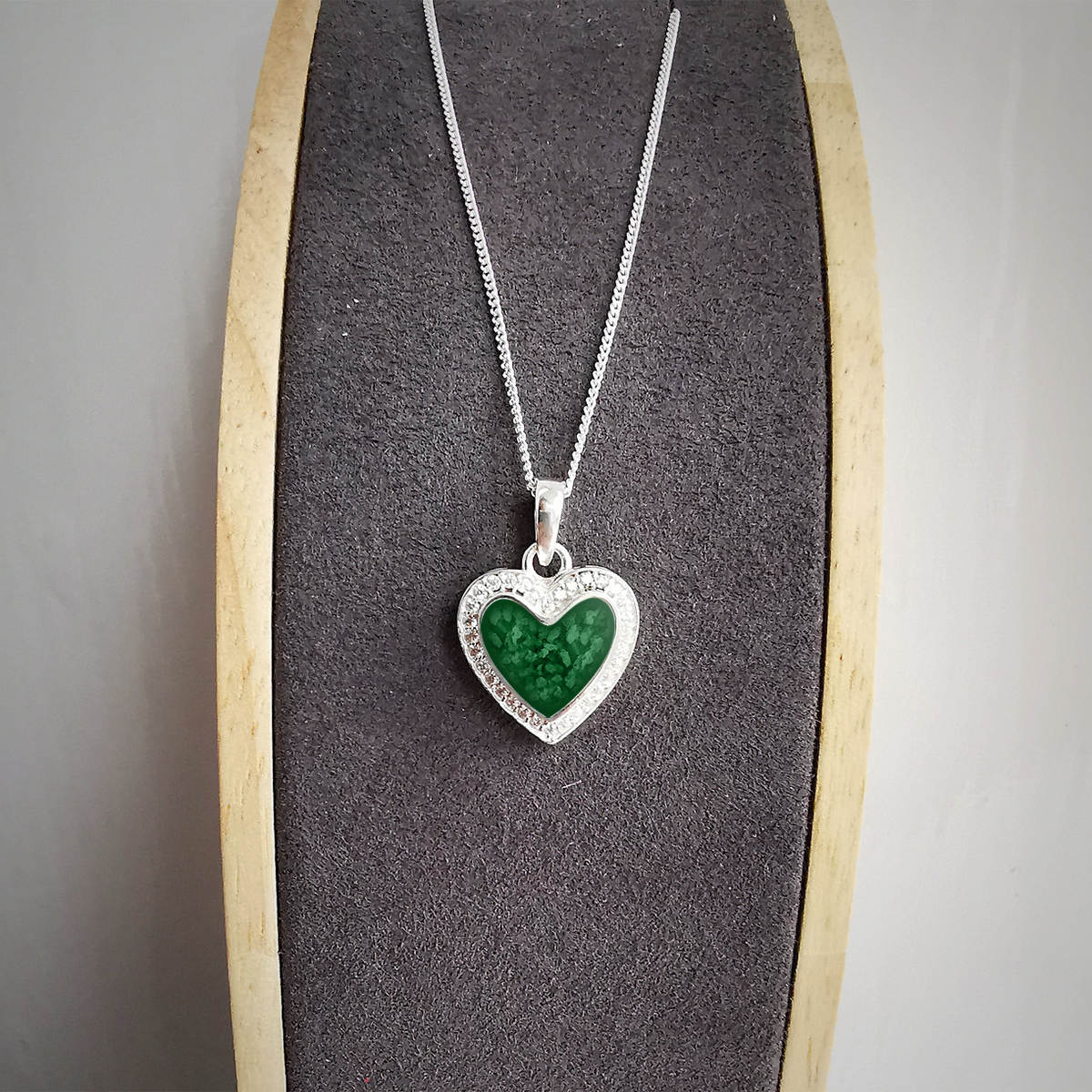 EMERALD GREEN