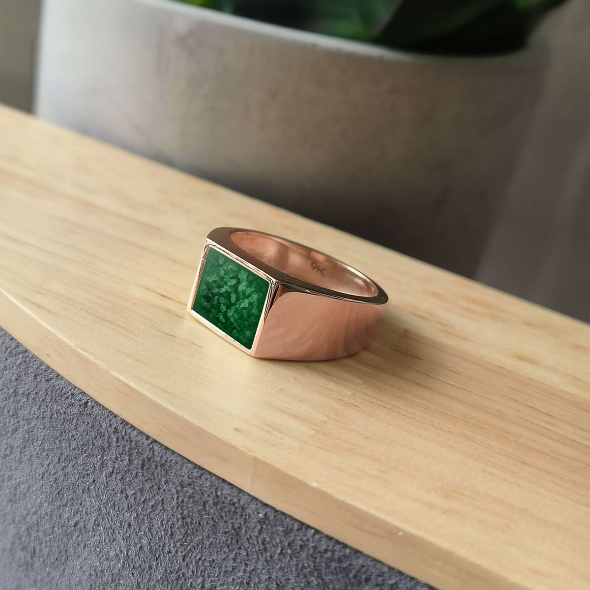 EMERALD GREEN