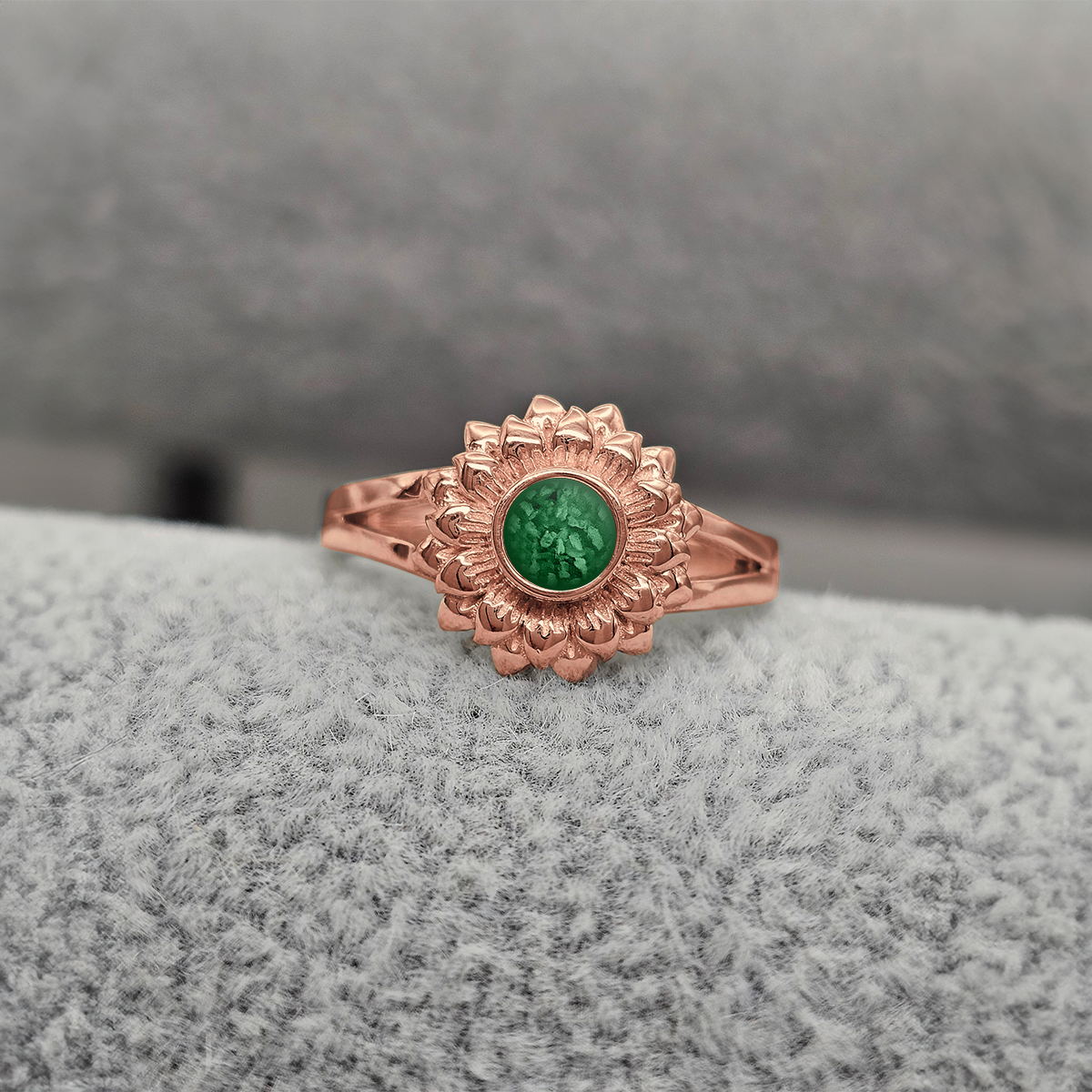 EMERALD GREEN