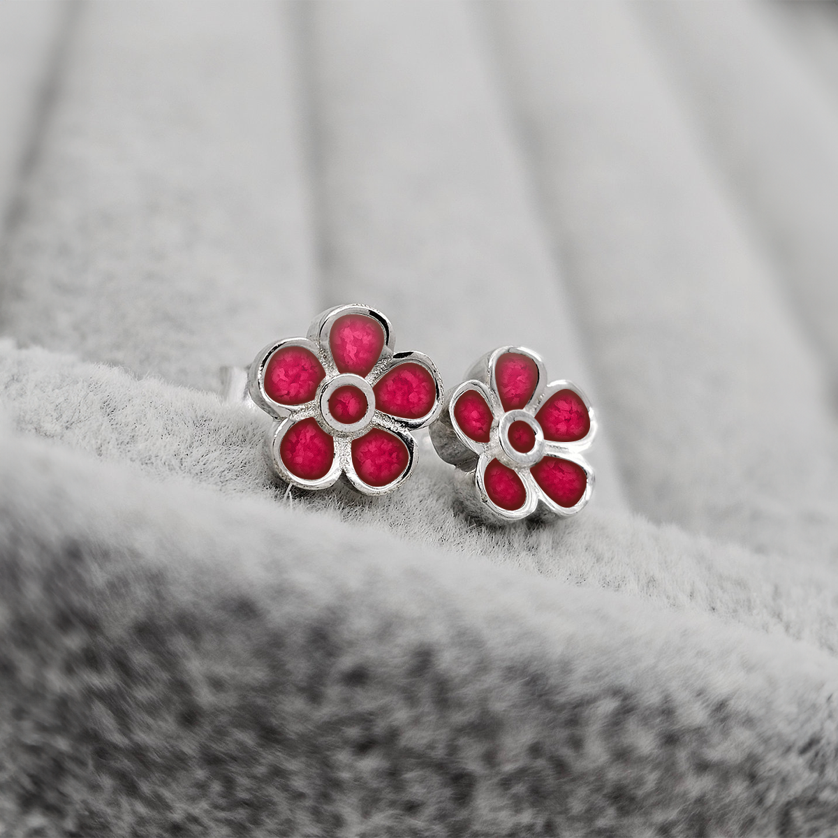 ROSE RED