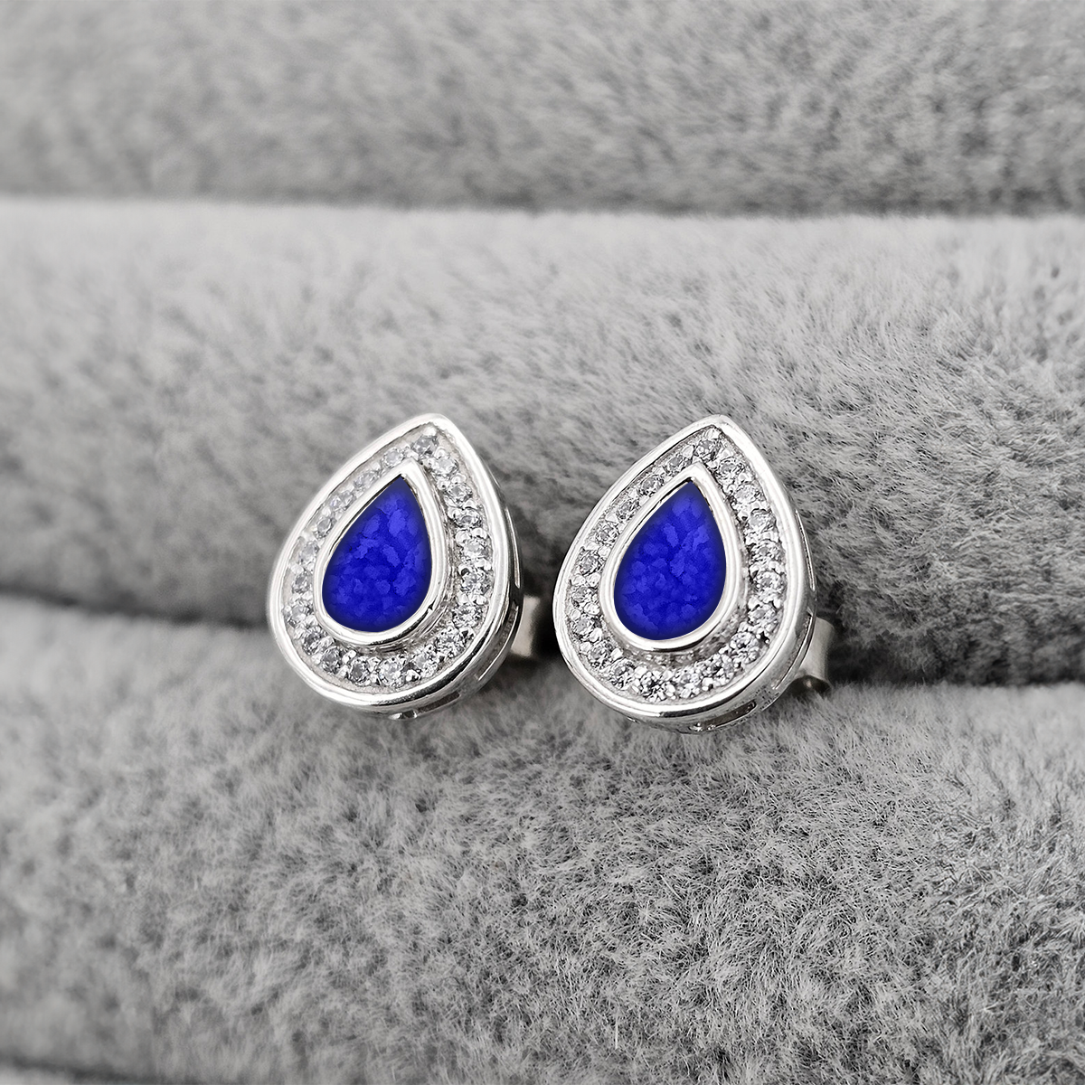 ROYAL BLUE