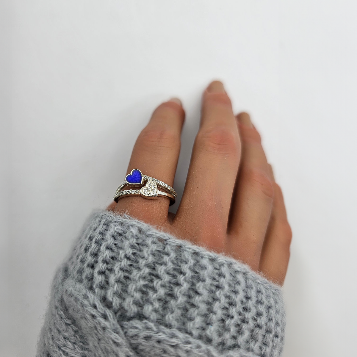 ROYAL BLUE