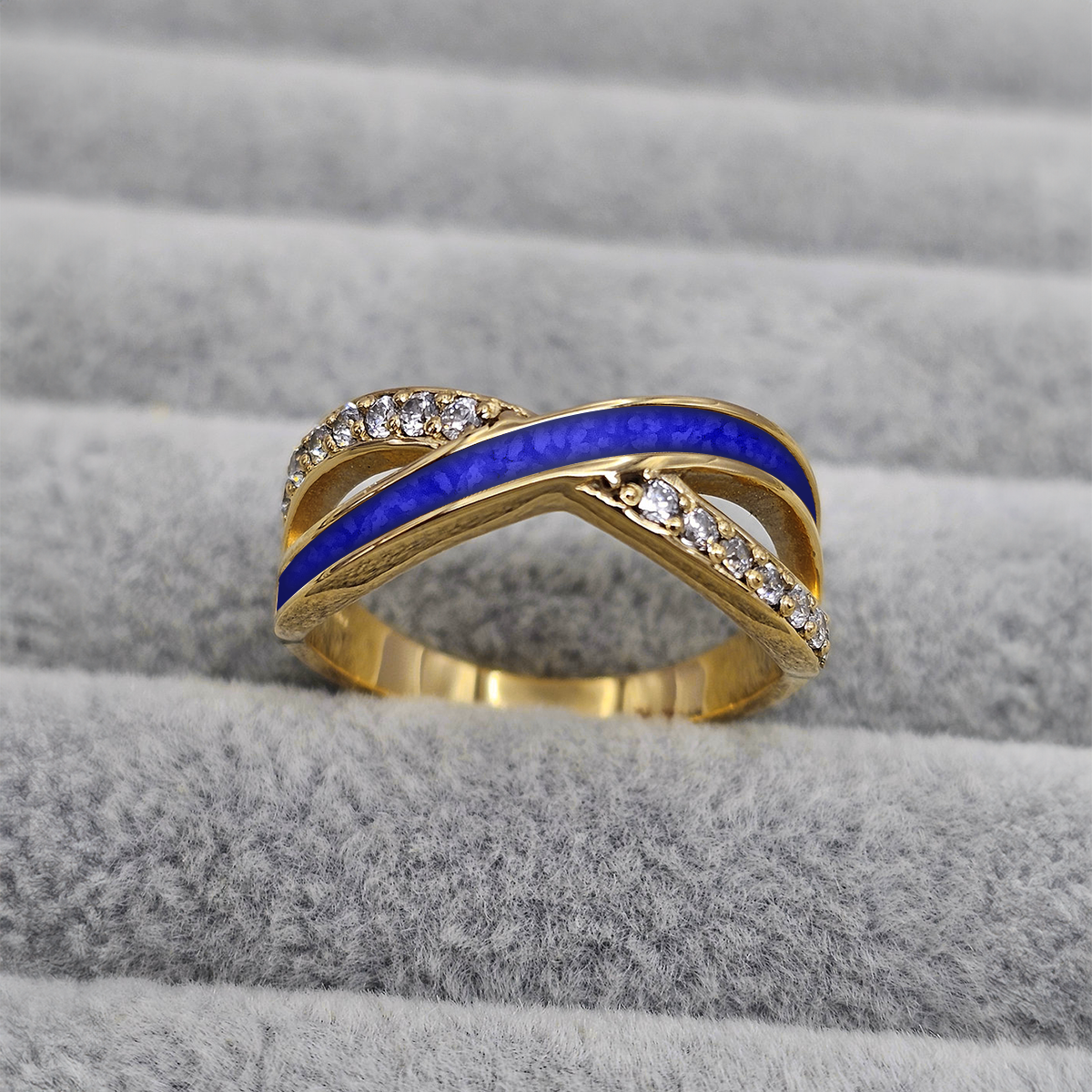 ROYAL BLUE