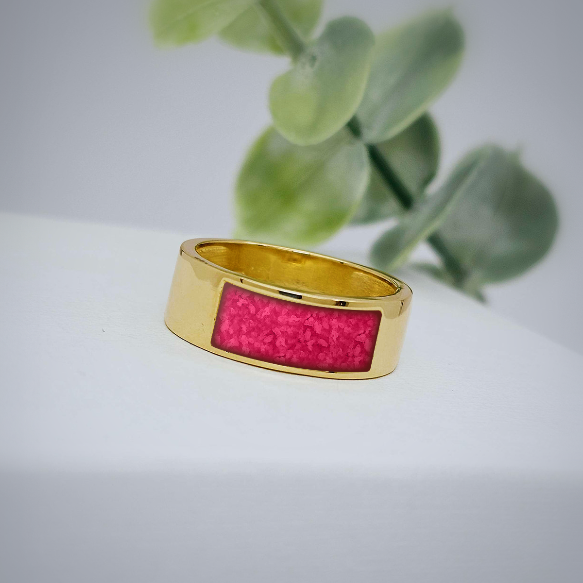 ROSE RED