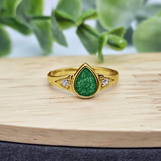 EMERALD GREEN
