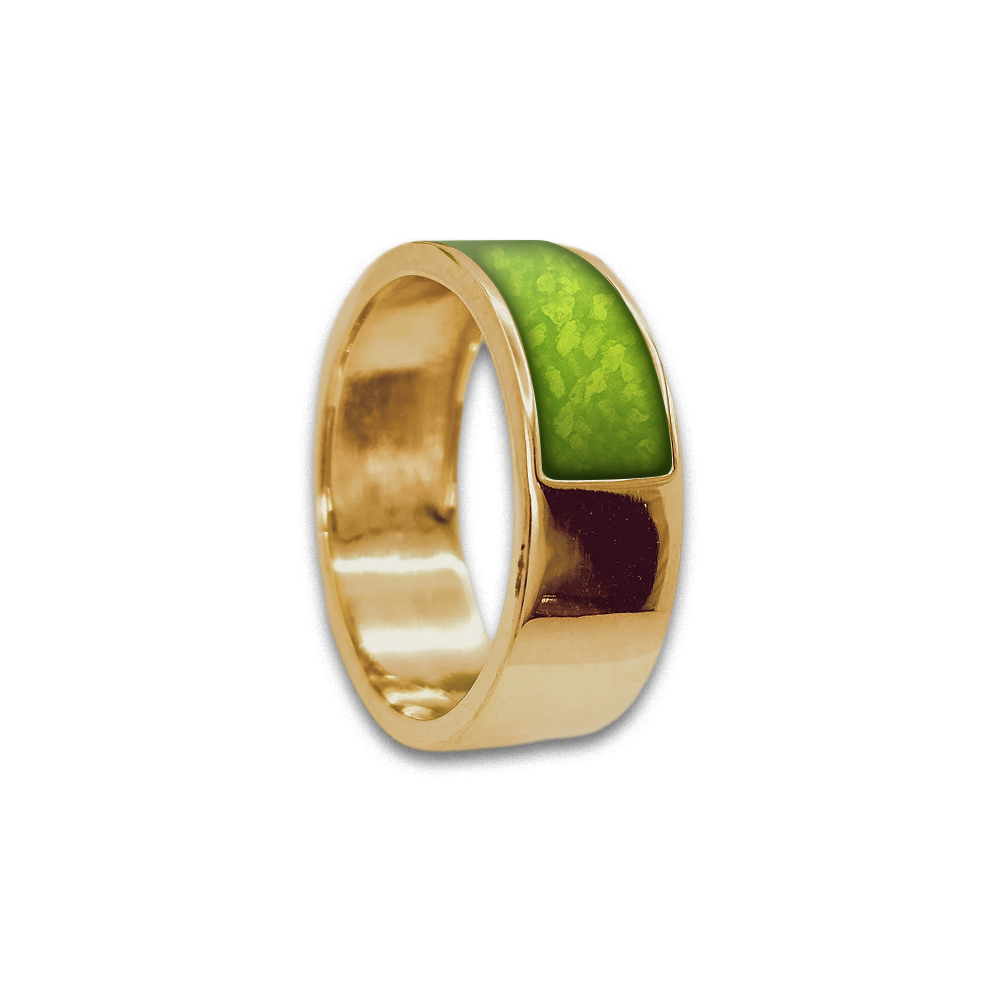 GREEN