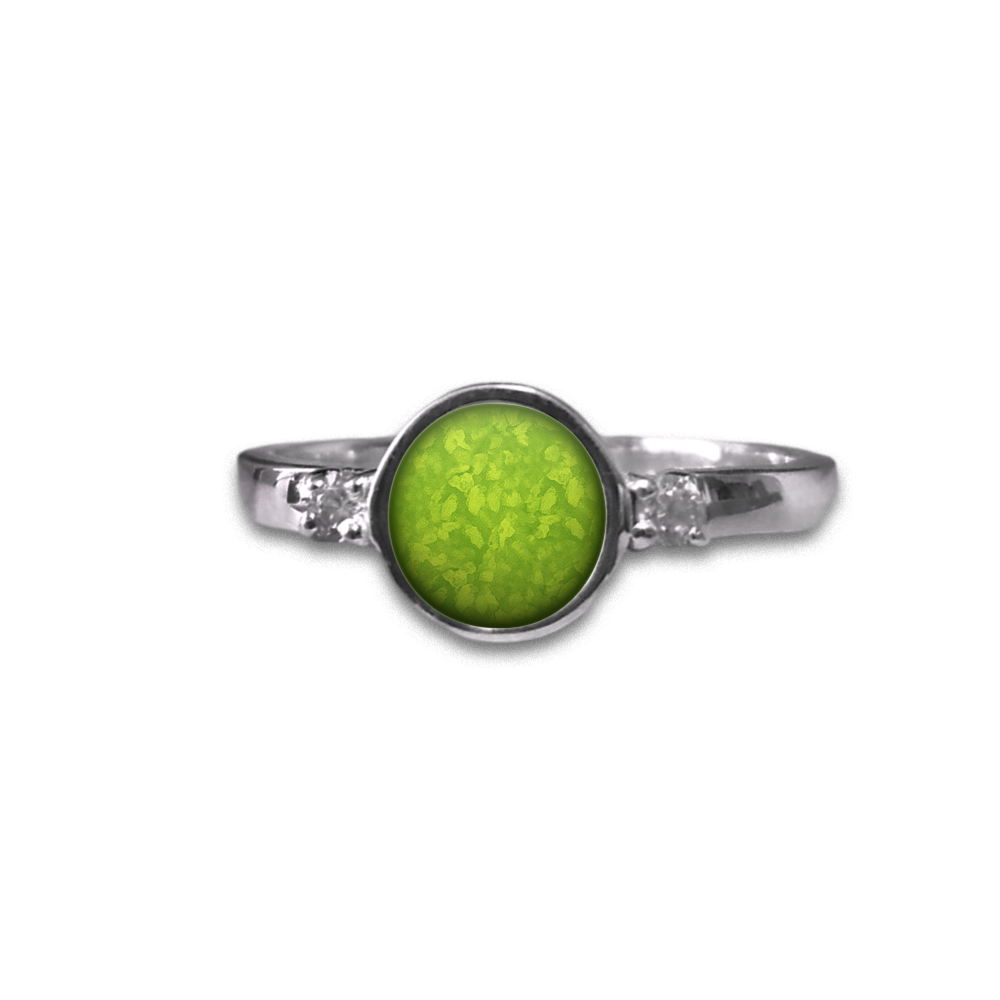 GREEN
