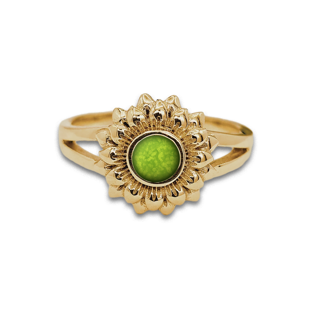 GREEN