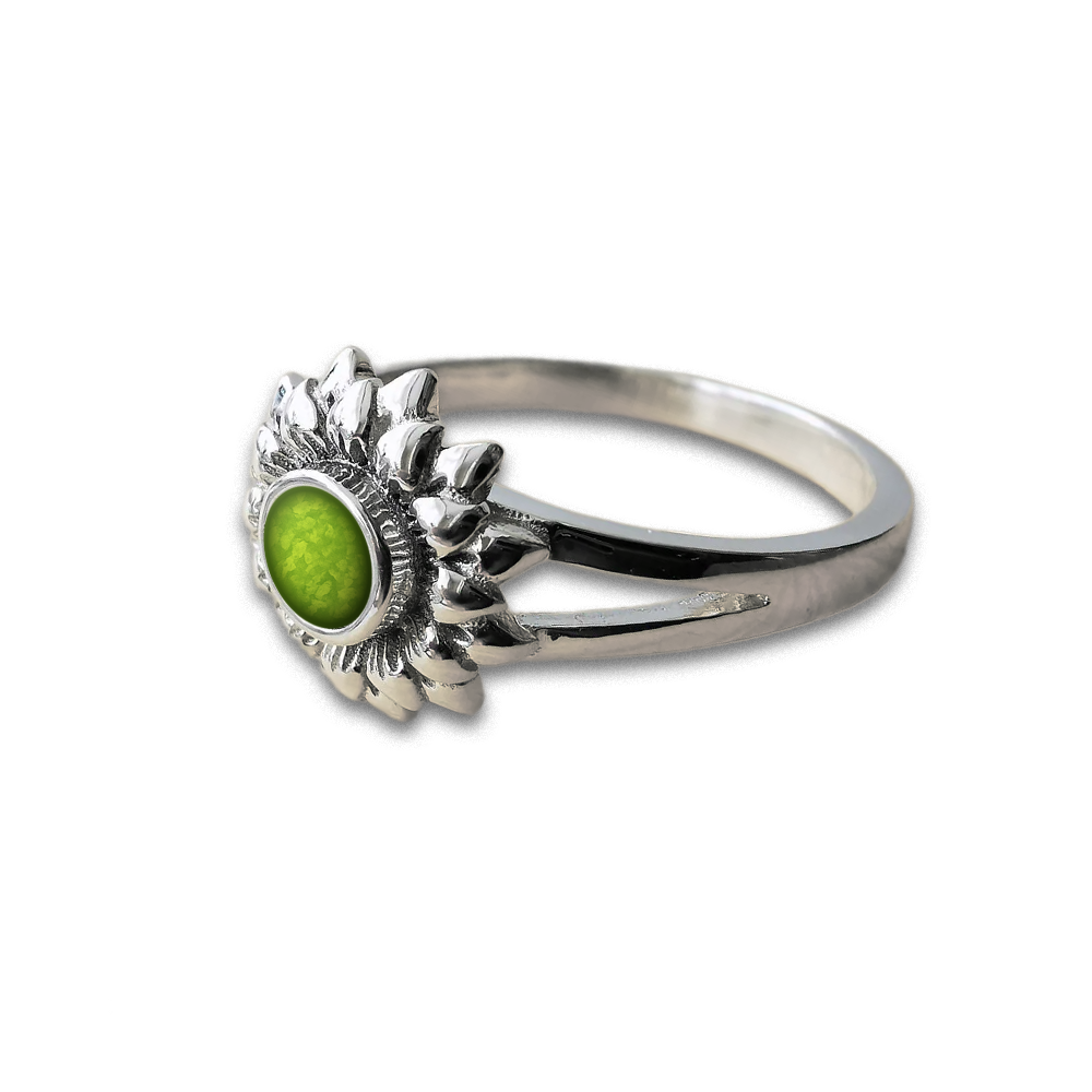 GREEN