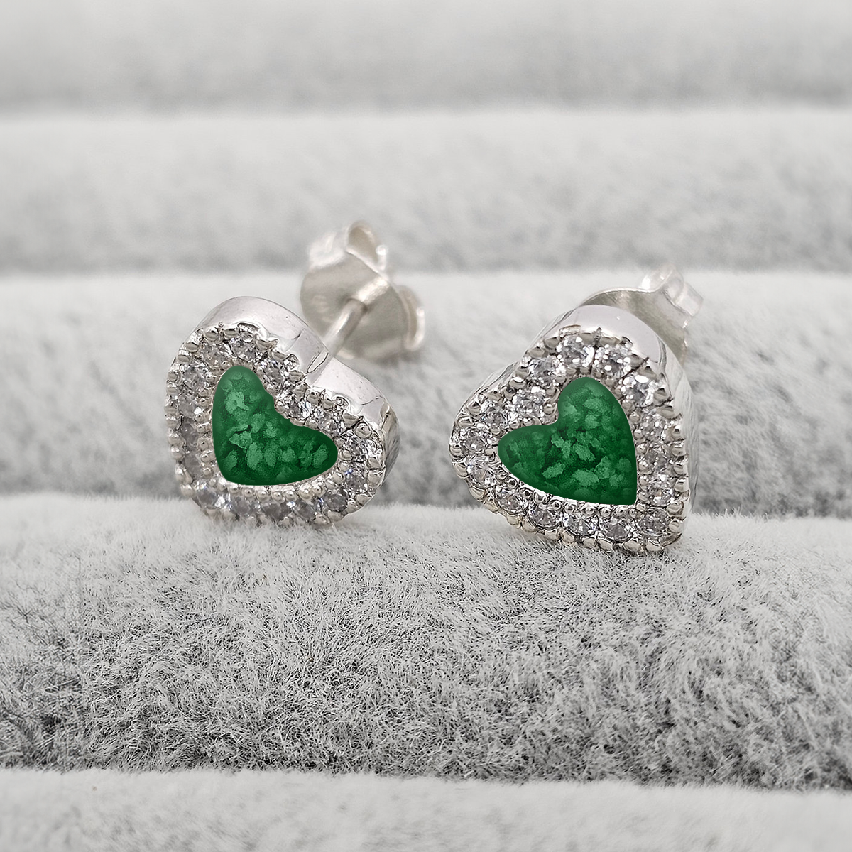 EMERALD GREEN