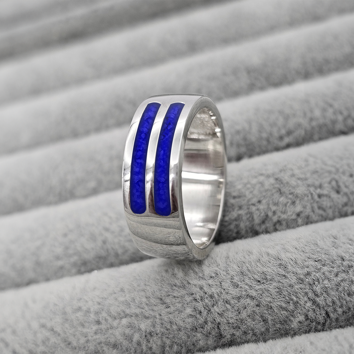 ROYAL BLUE