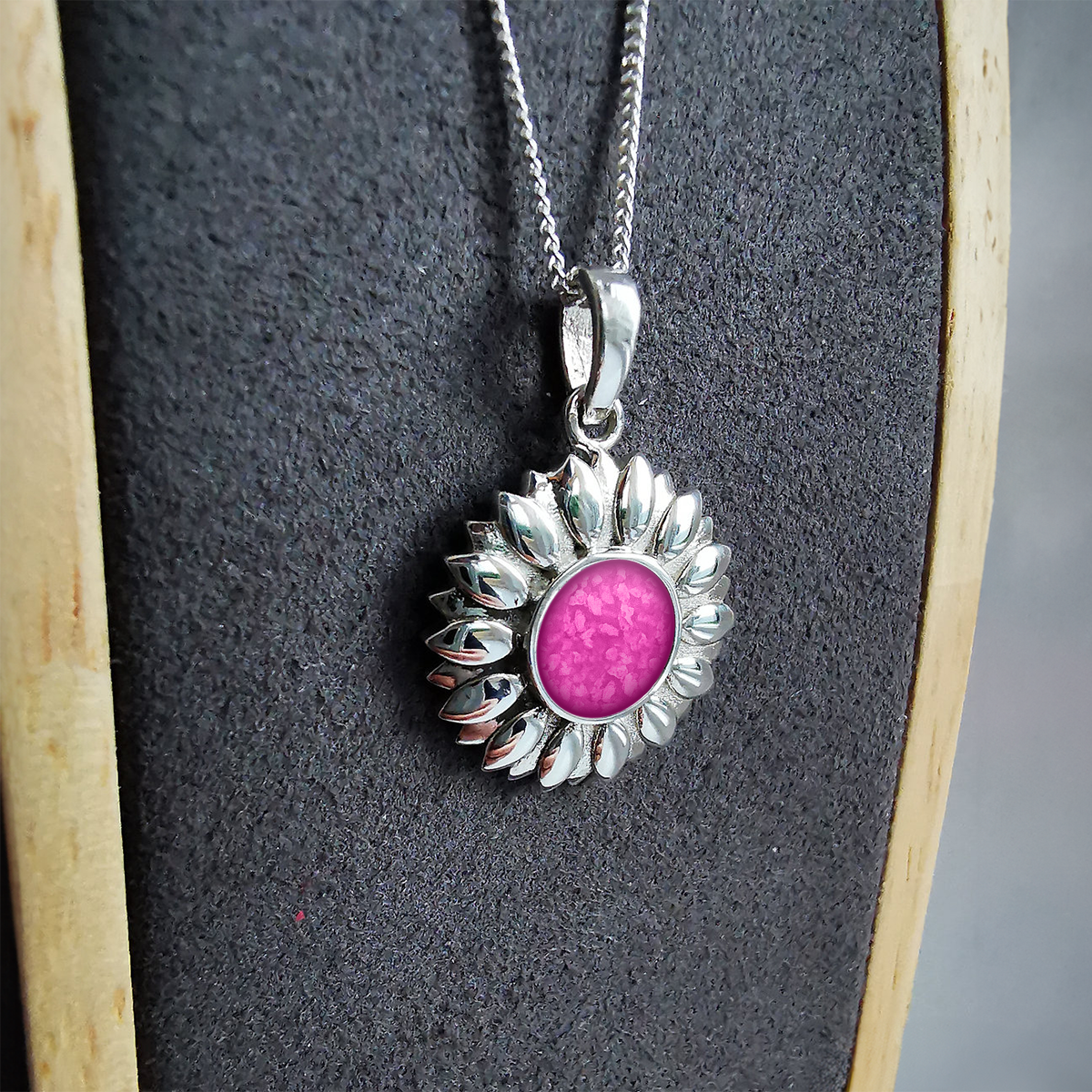 FUCHSIA