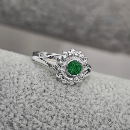 EMERALD GREEN