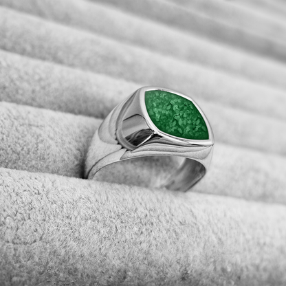 EMERALD GREEN