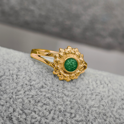 EMERALD GREEN
