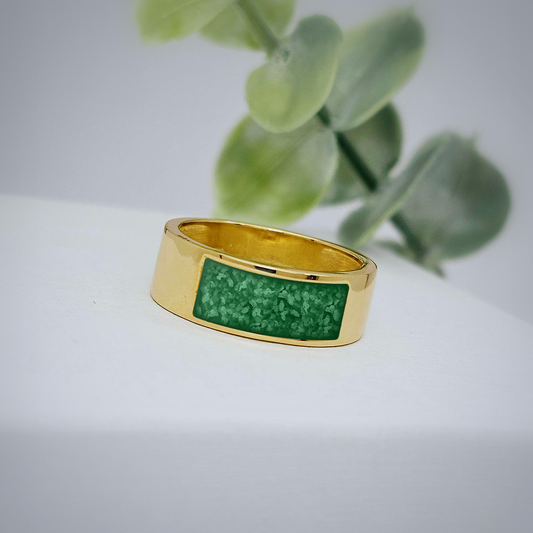 EMERALD GREEN